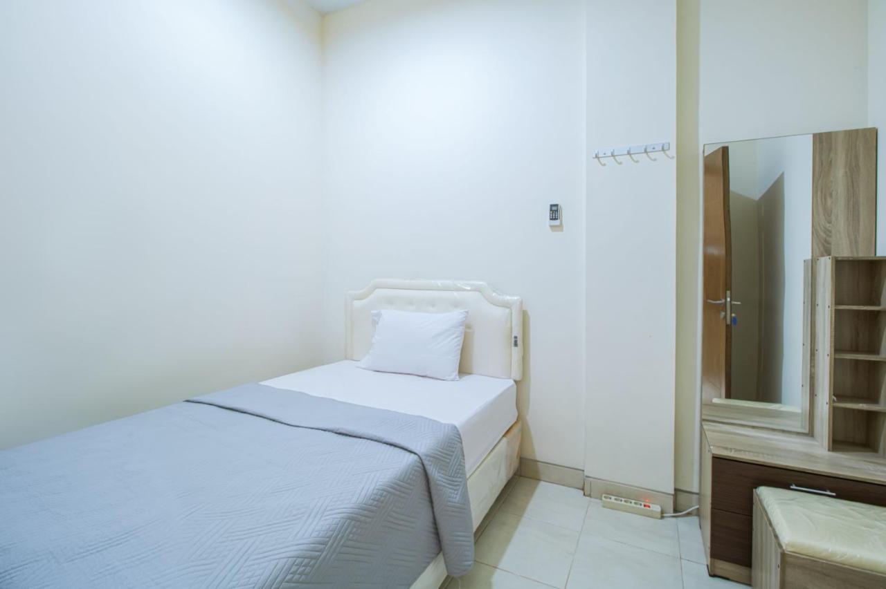 Karana House Syariah Hotel Mlati Exterior foto